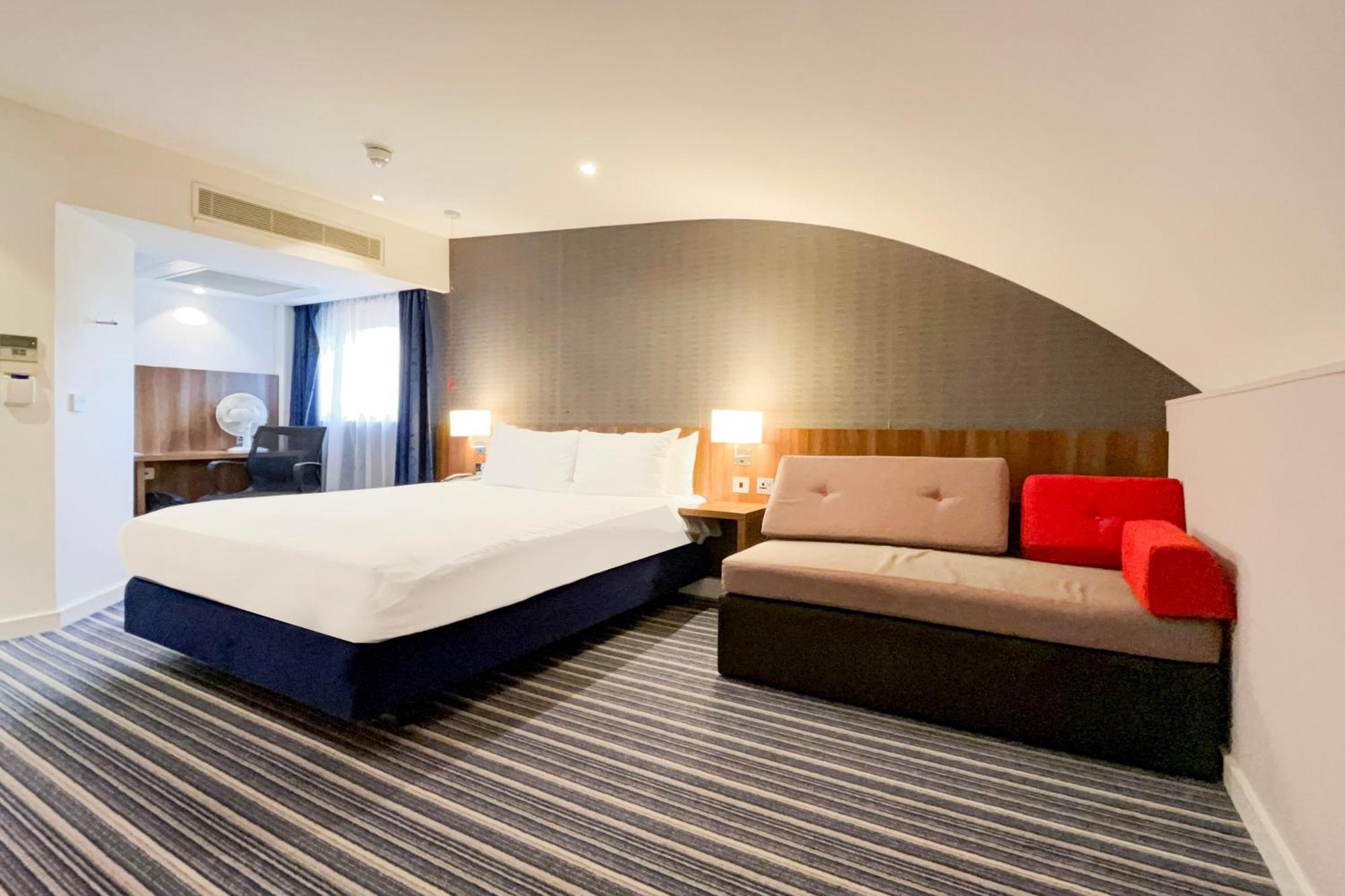 Belvilla Crewe City Centre Hotel Lifestyle Dış mekan fotoğraf