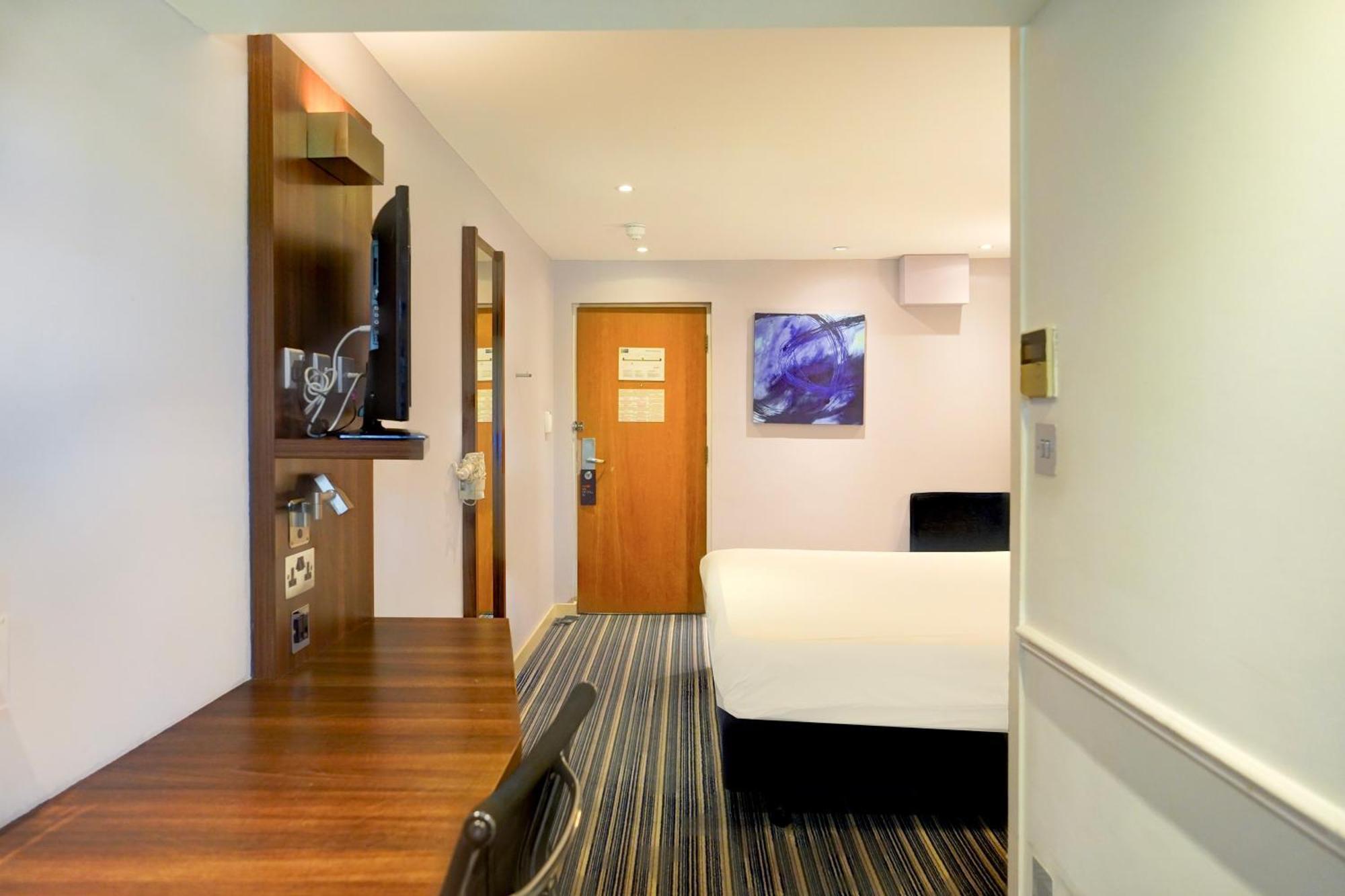 Belvilla Crewe City Centre Hotel Lifestyle Dış mekan fotoğraf