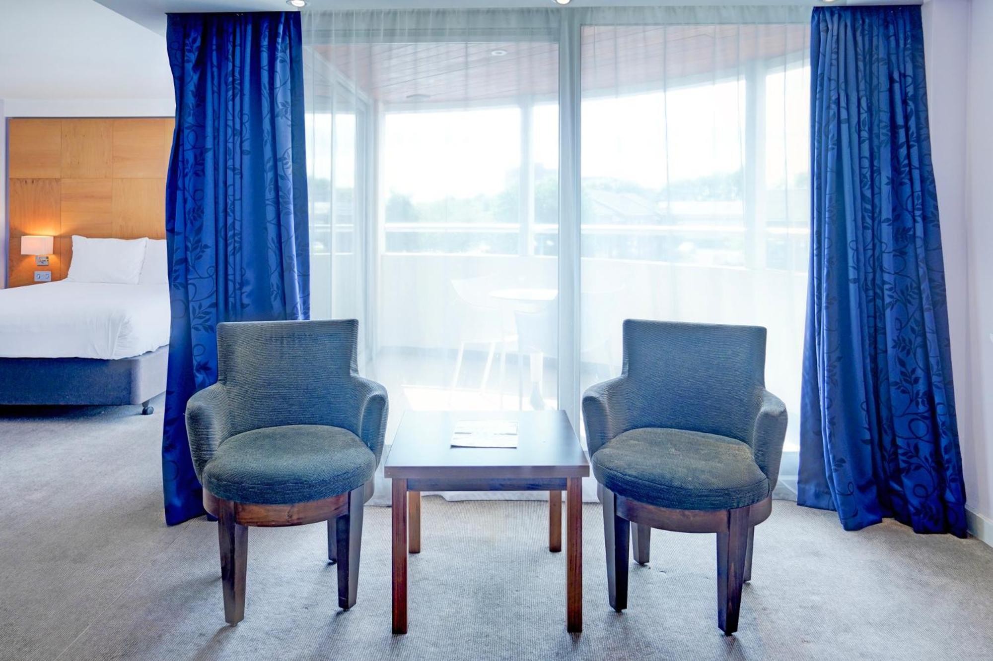 Belvilla Crewe City Centre Hotel Lifestyle Dış mekan fotoğraf