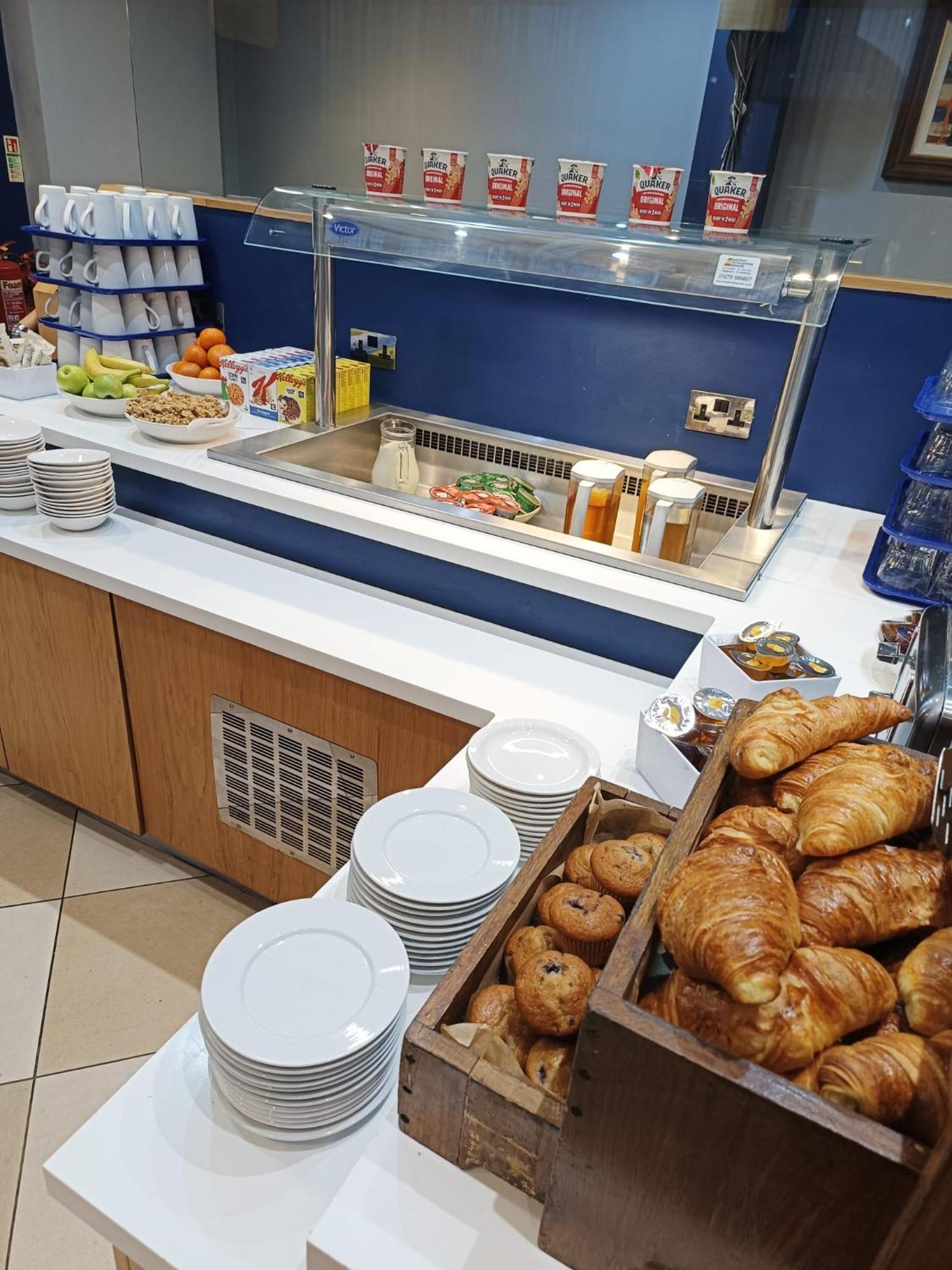 Belvilla Crewe City Centre Hotel Lifestyle Dış mekan fotoğraf